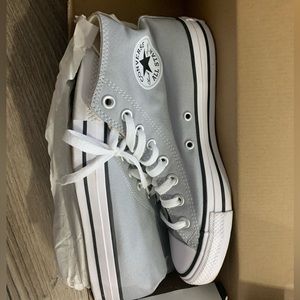 Unisex grey converse all stars